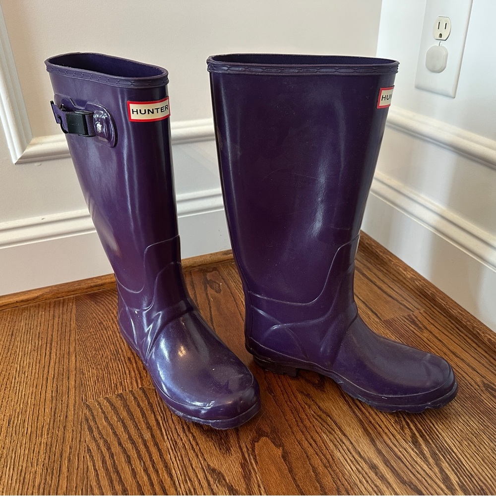 Hunter Glossy Purple Tall Rain Boots